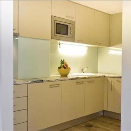 Apartamento Aqualuz One Bedroom Pool View