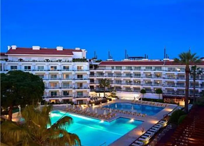 Aqualuz One Bedroom Pool View